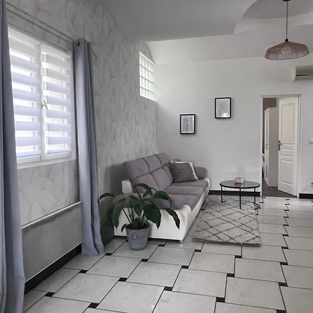 Stea Guesthouse Proche Paris Villeneuve-le-Roi Exteriör bild