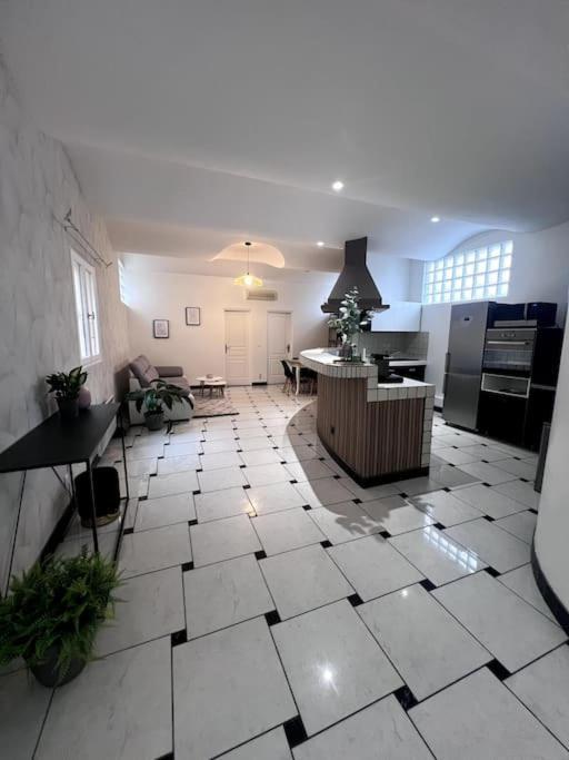 Stea Guesthouse Proche Paris Villeneuve-le-Roi Exteriör bild